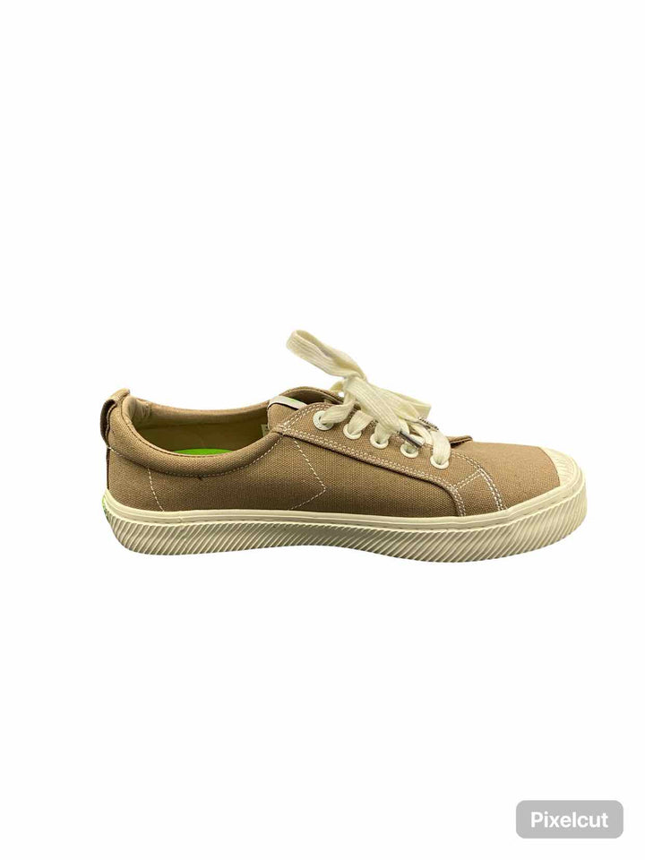 Cariuma Shoe Size 9 Brown Canvas OCA Low Sneakers