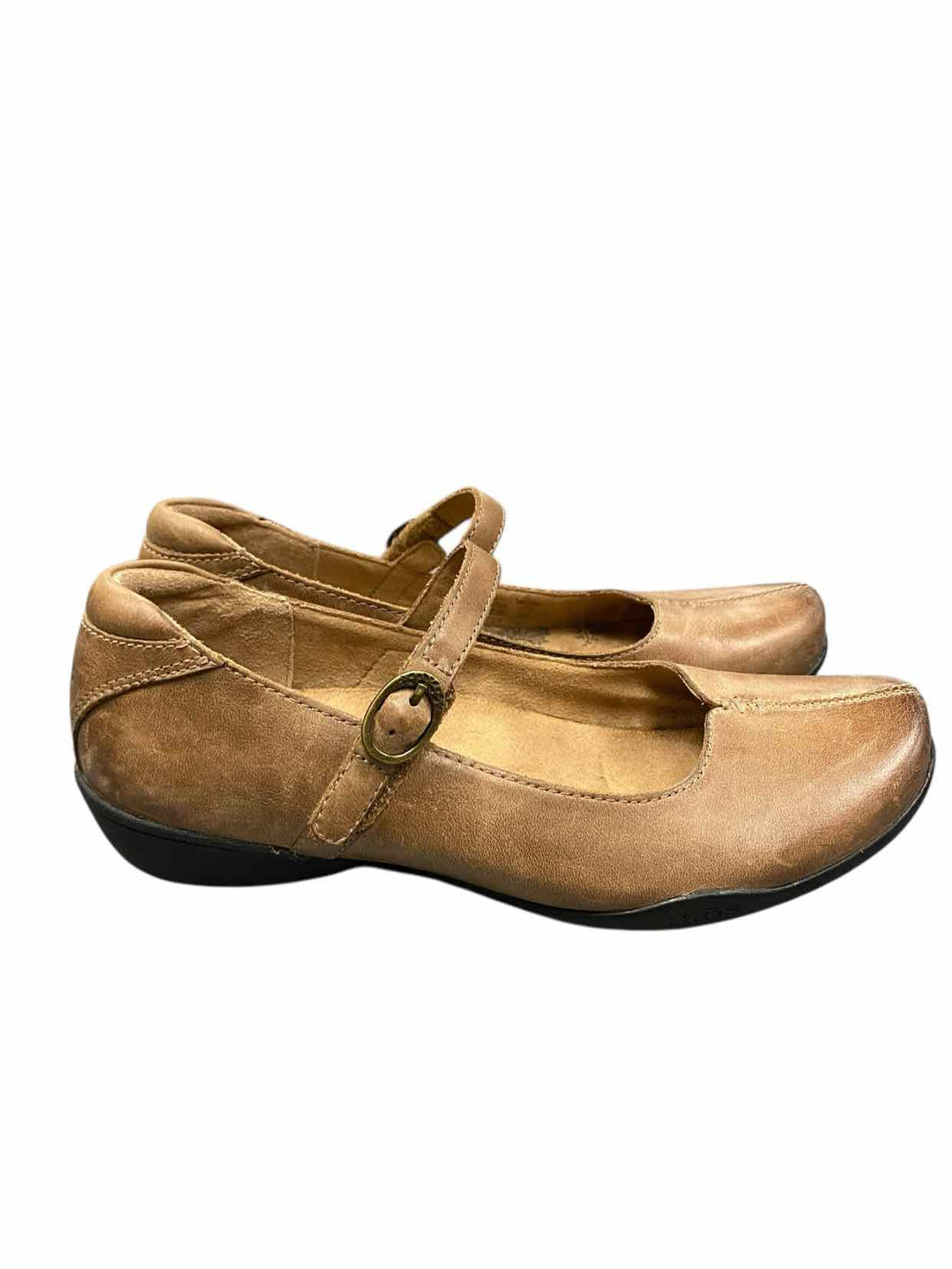 Taos Shoe Size 6.5 Brown Leather Flats