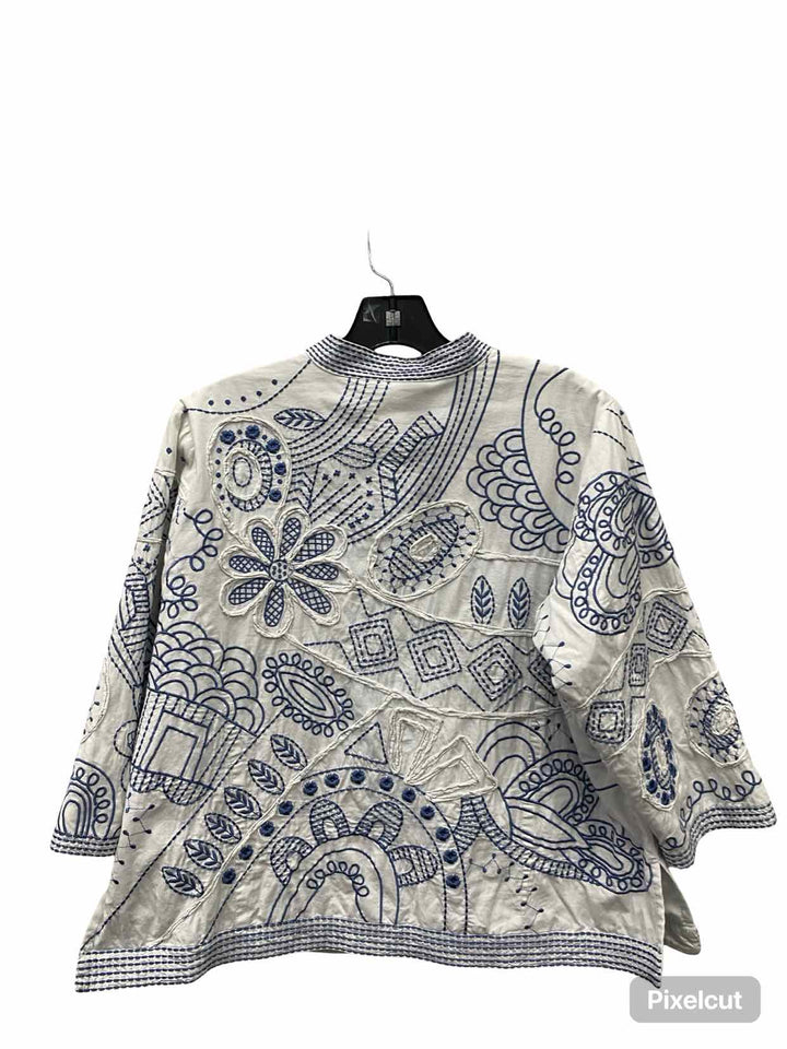 Norm Thompson Size M White Blue Embroidered 100% cotton Jacket