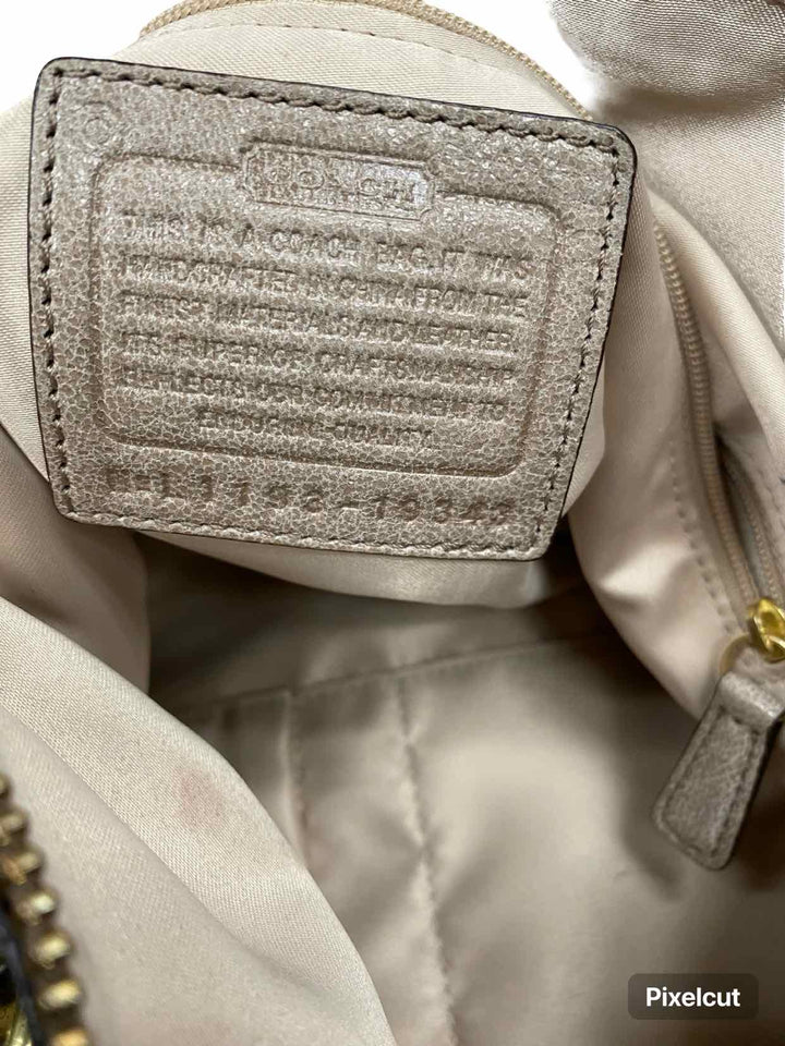 COACH Beige Date Code: L1193-19343 Purse