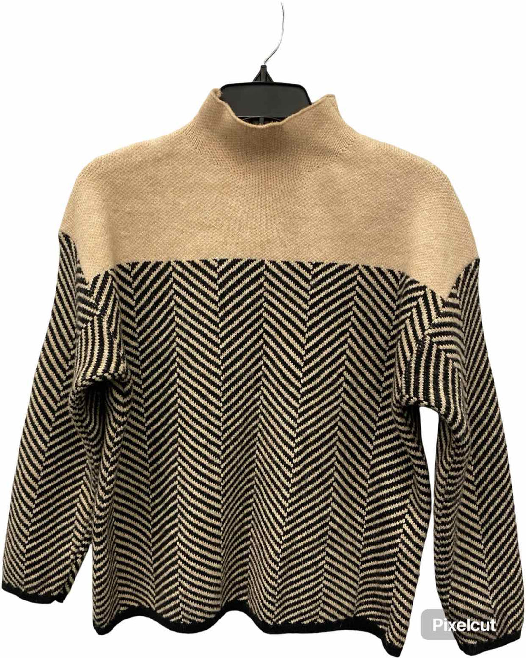 Unknown Brand Size M Tan Black Geometric Sweater