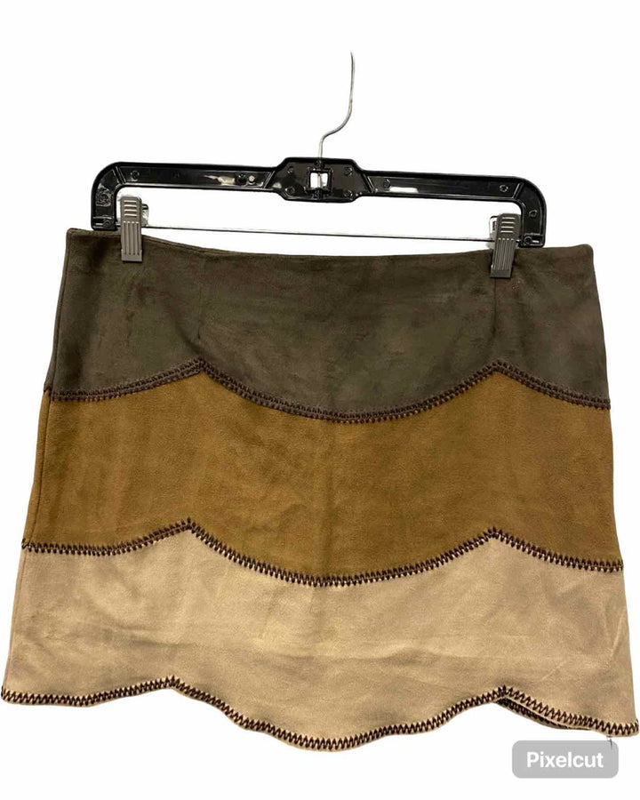 Mink Pink Size M Green Brown Skirt