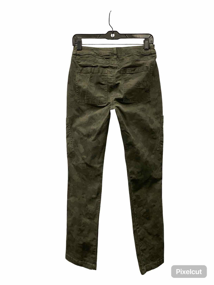 Cabi Size 2 Green camo print Pants