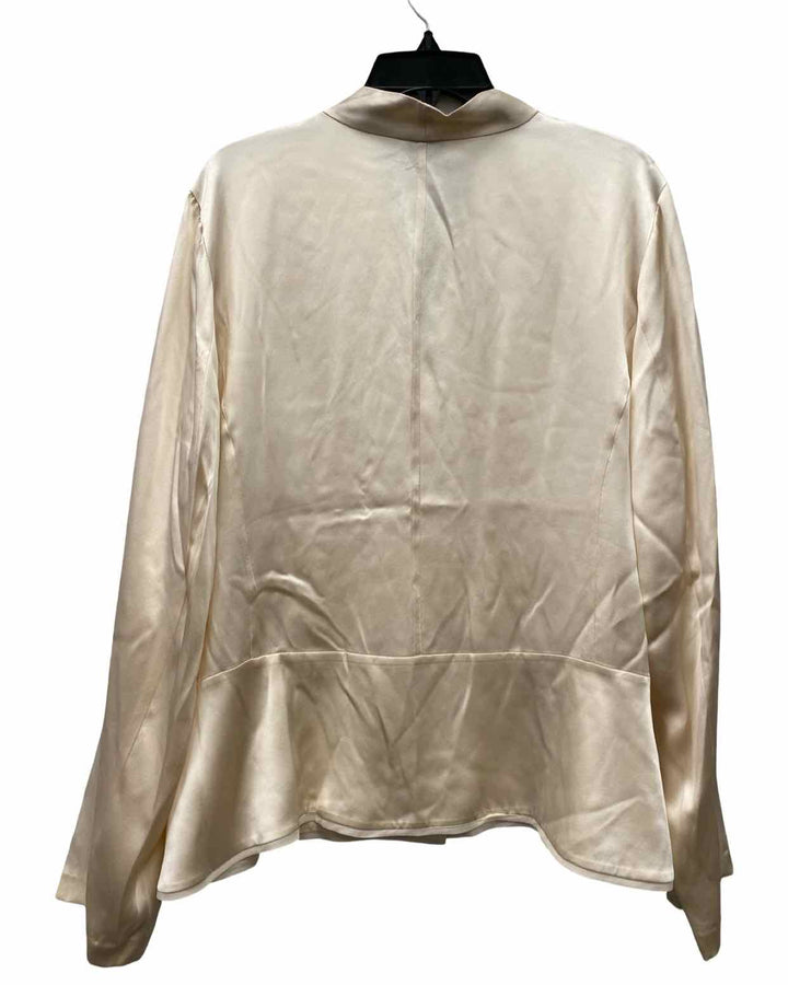 Eileen Fisher Size XL Ivory 100% silk Long Sleeve Shirts
