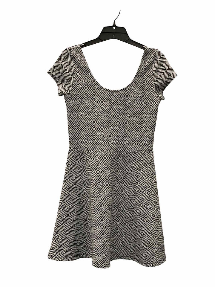 Aeropostale Size S Black Geometric Dress