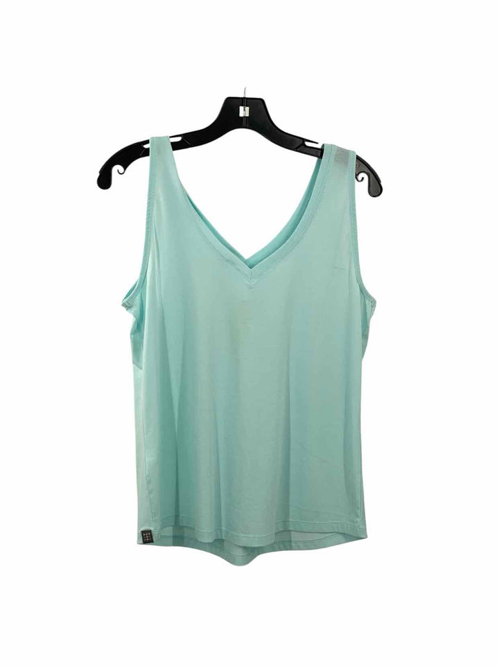 Title Nine Size M Cyan Tank Top