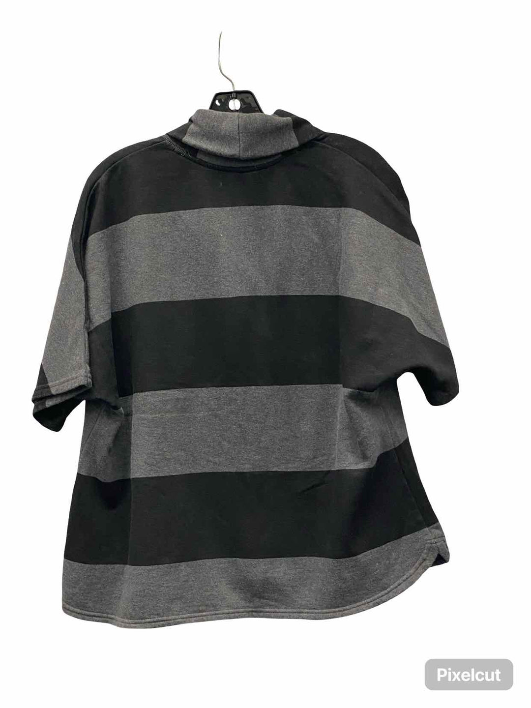 Coldwater Creek Size XL Grey Black Striped Short Sleeve Shirts