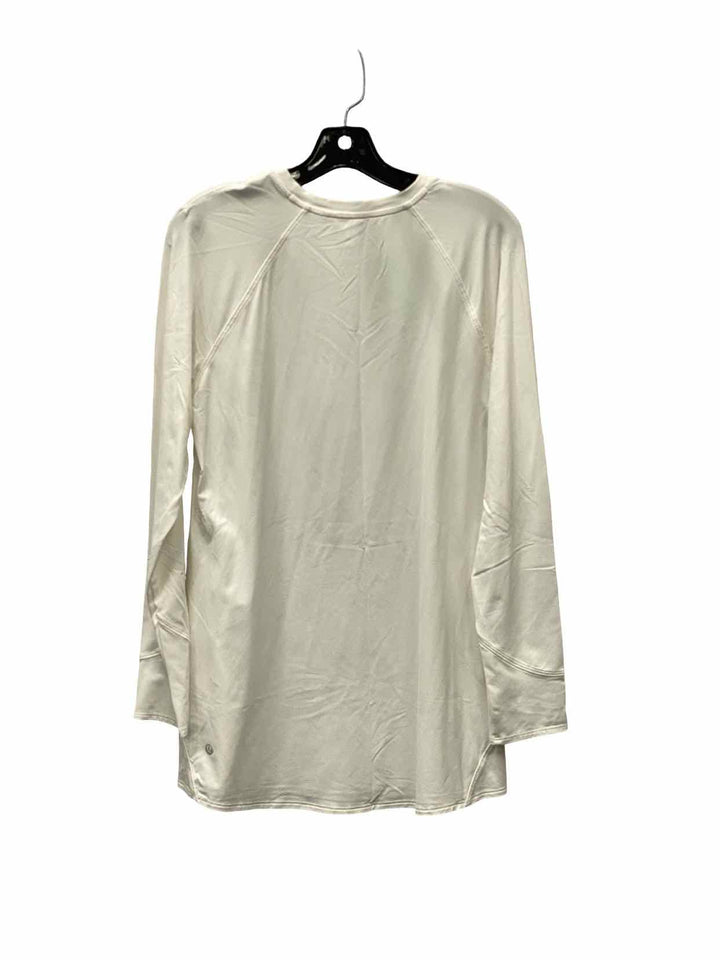 Lululemon Size 8 White Athletic Long Sleeve