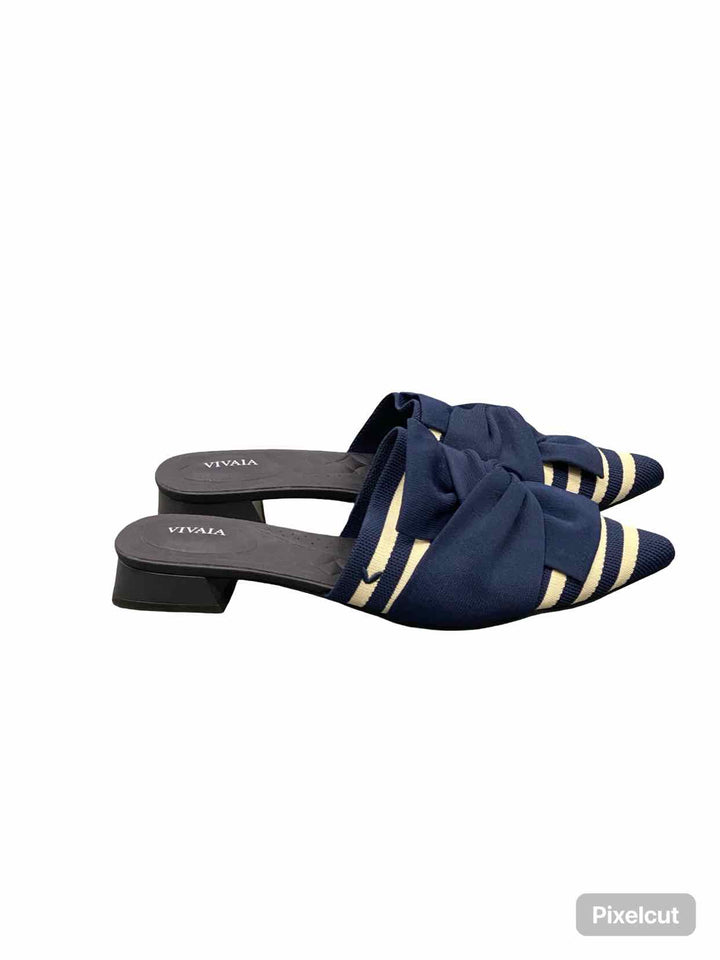 Vivaia Shoe Size 43 Navy Pointed-Toe Knot Sandals(Yaffa) NWOT Flats
