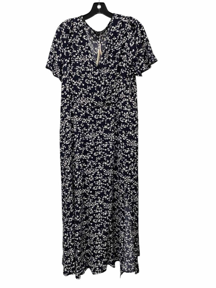 Bloomchic Size 12 Navy Blue White Floral Dress