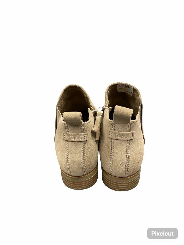 Toms Shoe Size 8 Beige Suede Reese Boots(Ankle)