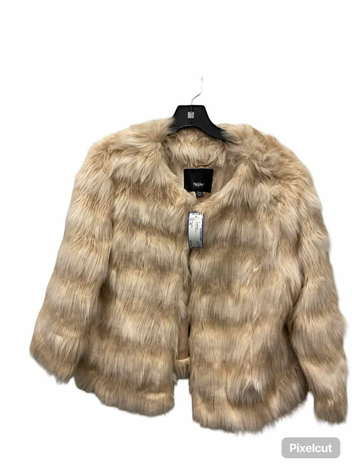 Mossimo Size XL Cream Faux Fur Coat(short)
