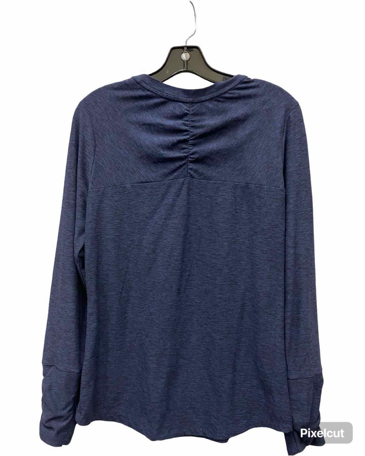 Title Nine Size M Blue Long Sleeve Shirts