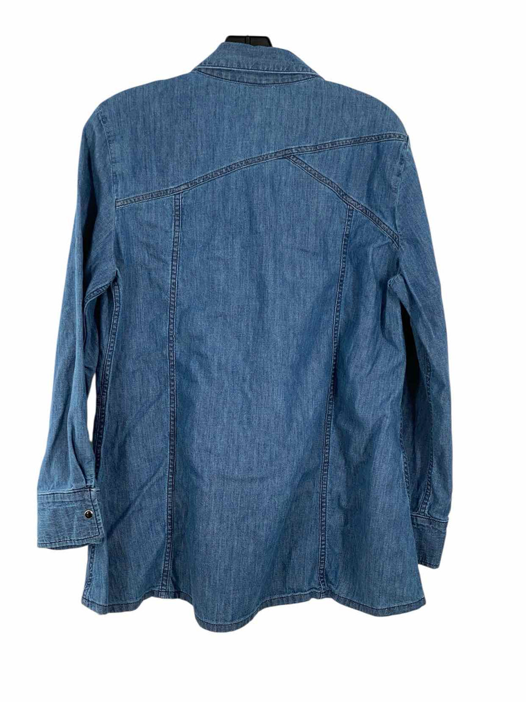 Lisa Bayne Size M Blue Denim Long Sleeve Shirts