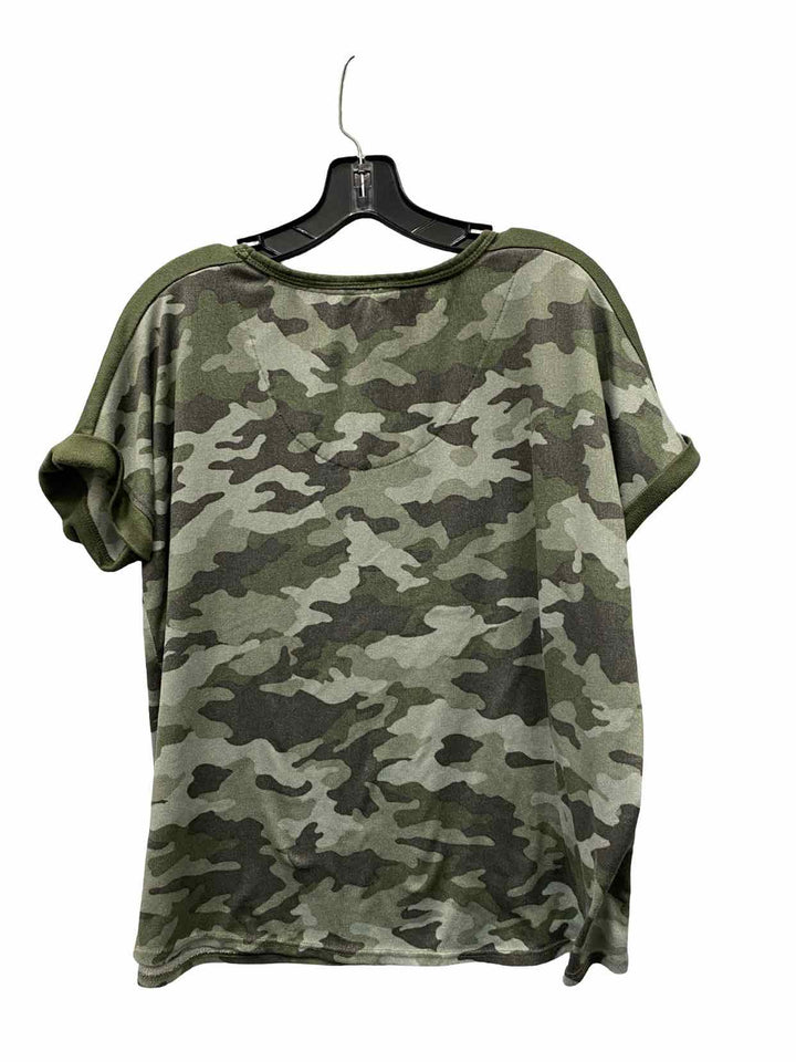 Lucky Brand Size 2X Green camo print Short Sleeve Shirts