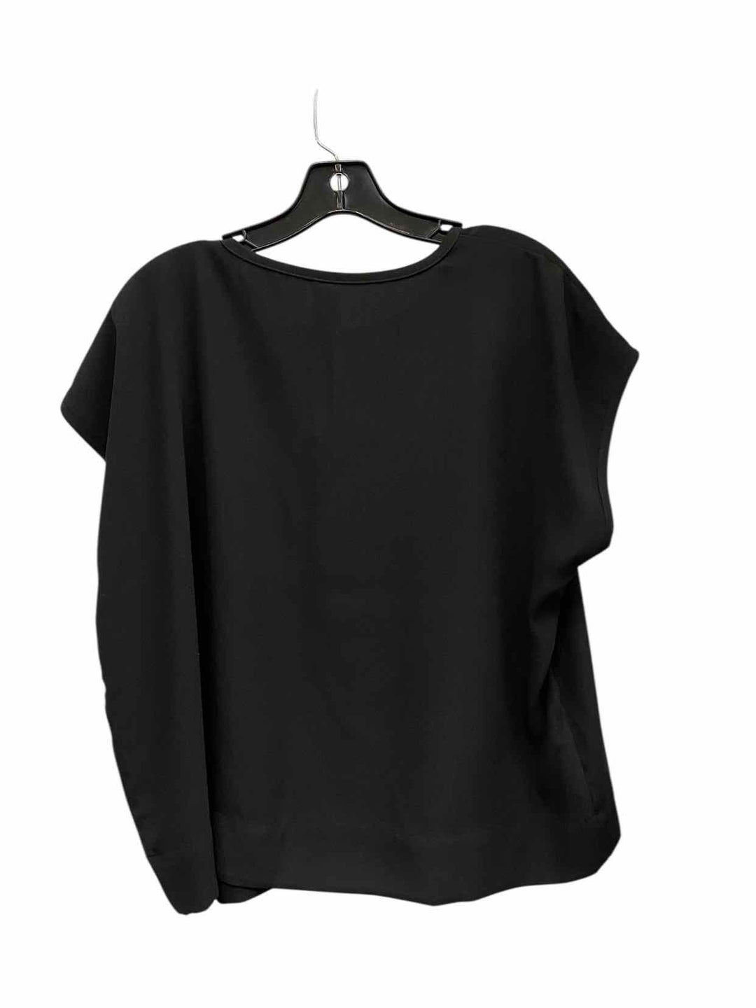 Wynne Layers Size M Black Tank Top