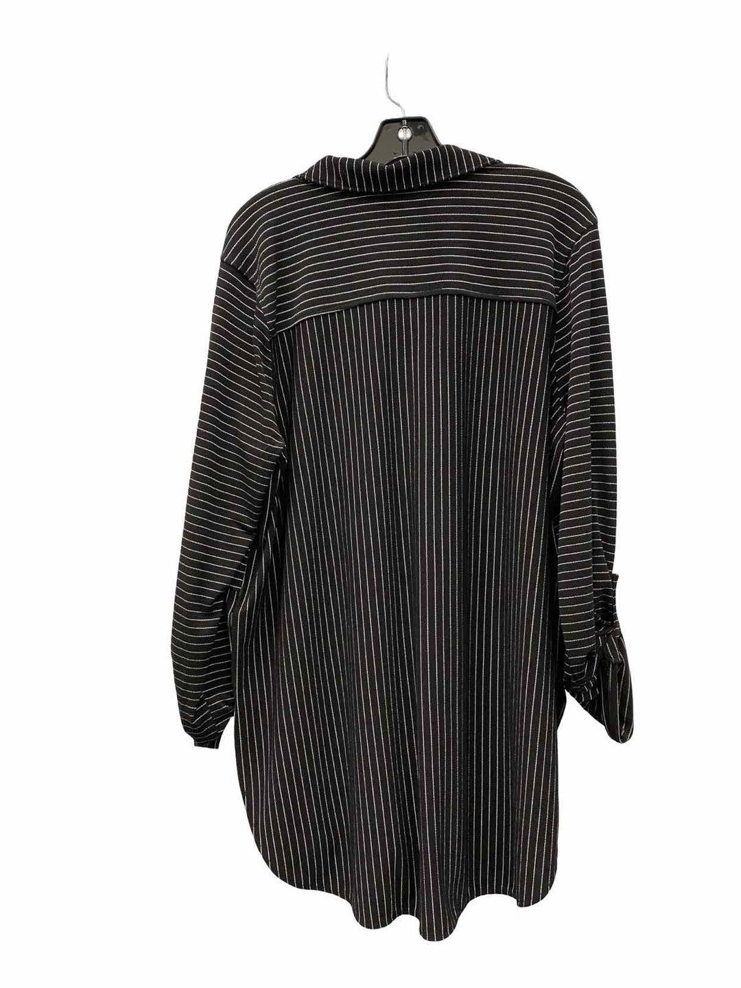 Apt. 9 Size XL Black Silver Striped Long Sleeve Shirts