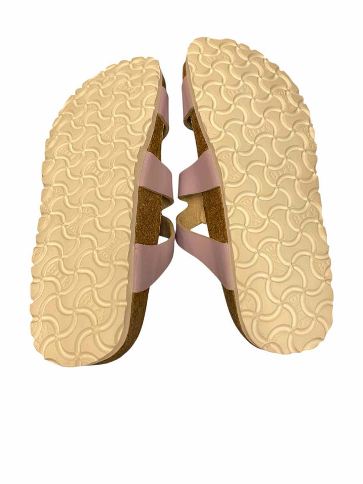 Birkenstock Shoe Size 5.5 Lavender Sandals