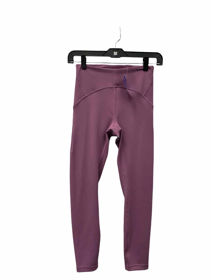 Lululemon Size 4 Lilac Athletic Pants