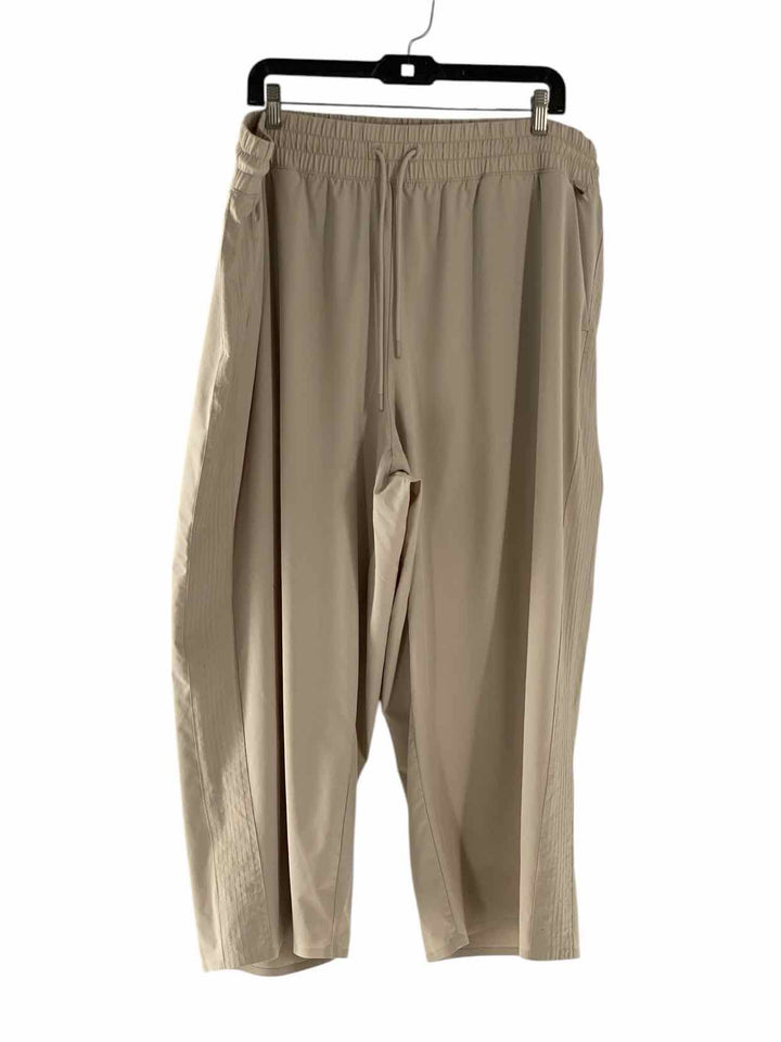 Athleta Size 24 light beige Athletic Pants