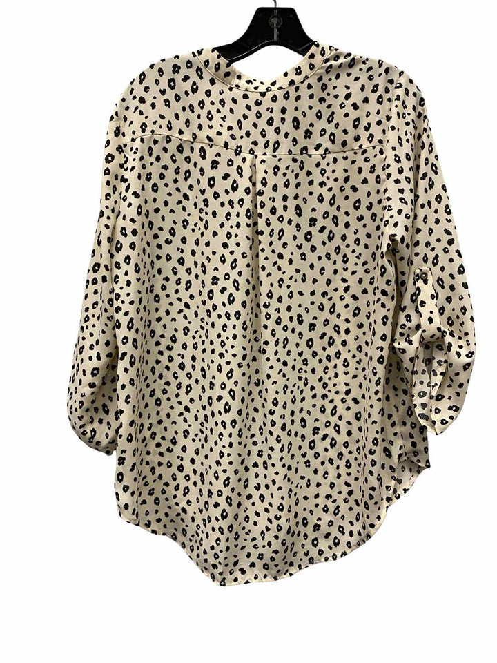 LUSH Size L Off White Black Animal Print Long Sleeve Shirts
