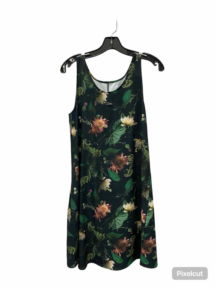 Oiselle Size M Black Green Floral Dress