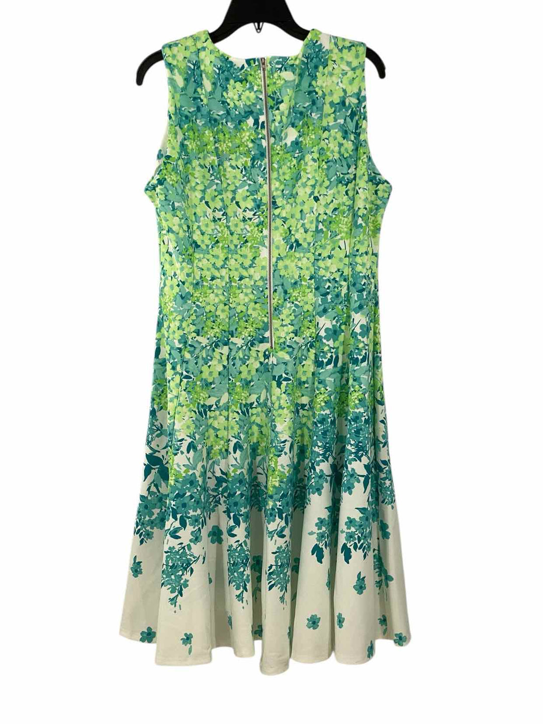 Donny & Nicole Size 14 Green Floral NWT Dress