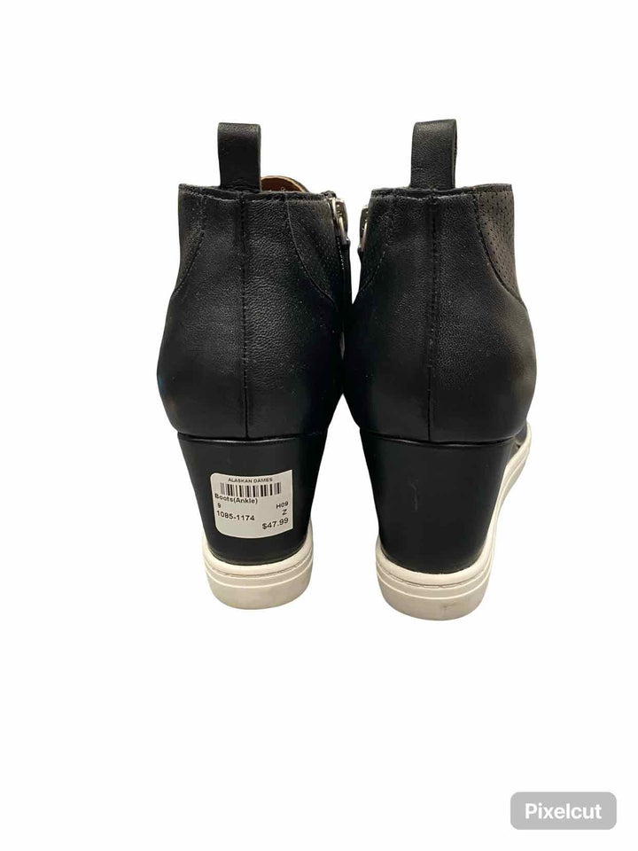 Linea Paolo Shoe Size 9 Black Leather Felicia Wedge Sneaker Boots(Ankle)