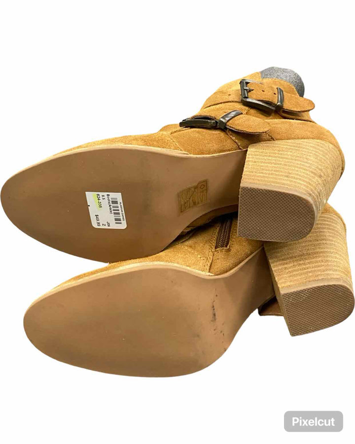 Jeffrey Campbell Shoe Size 8.5 Brown Suede France Boots(Ankle)