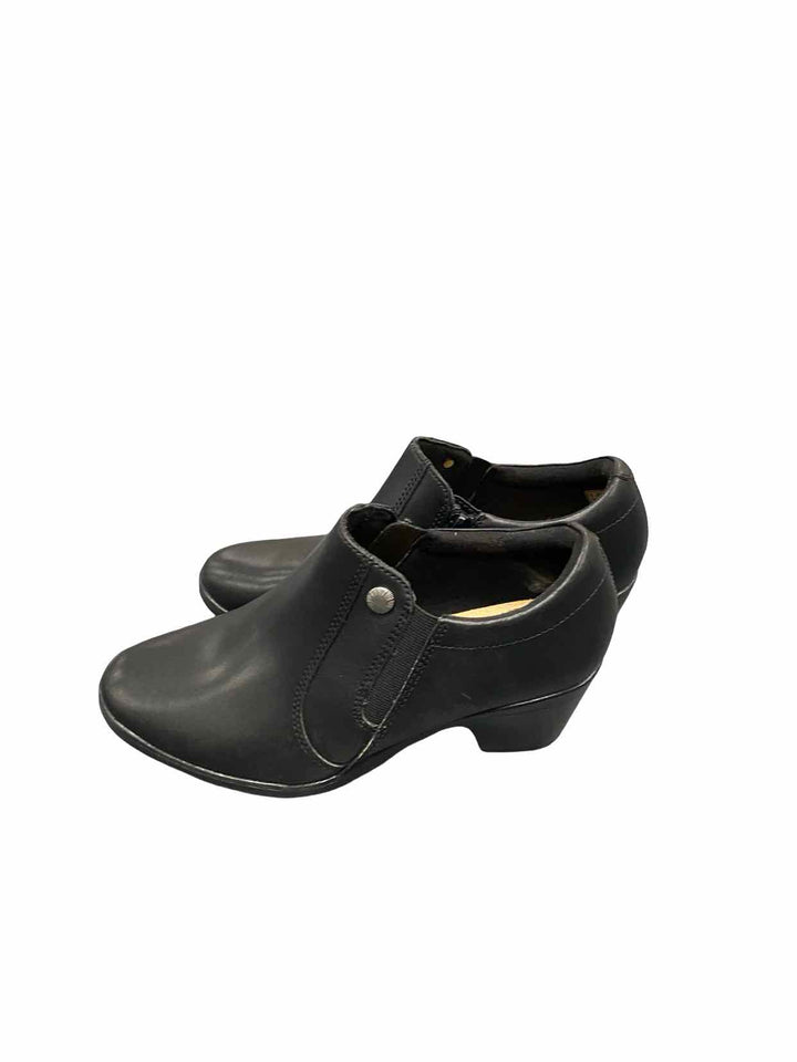 Clarks Shoe Size 7 Black Leather Emily 2 Reyna Heels