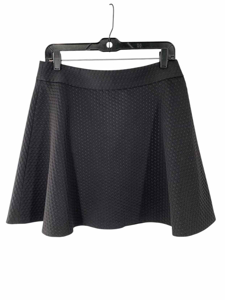 Banana Republic Size 10 Black textured Skirt