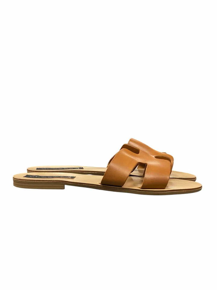 Lulus Shoe Size 11 White Sandals