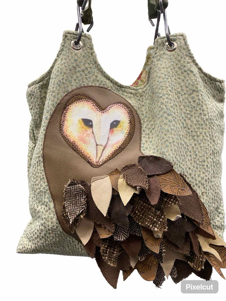 Tailfeathers Jewelry (Etsy) Green Handcrafted Purse
