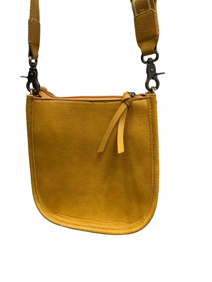Wrangler Mustard Purse