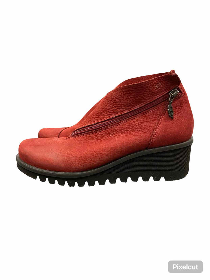 Loints of Holland Shoe Size 39 Red Leather Lighting Wedges Boots(Ankle)