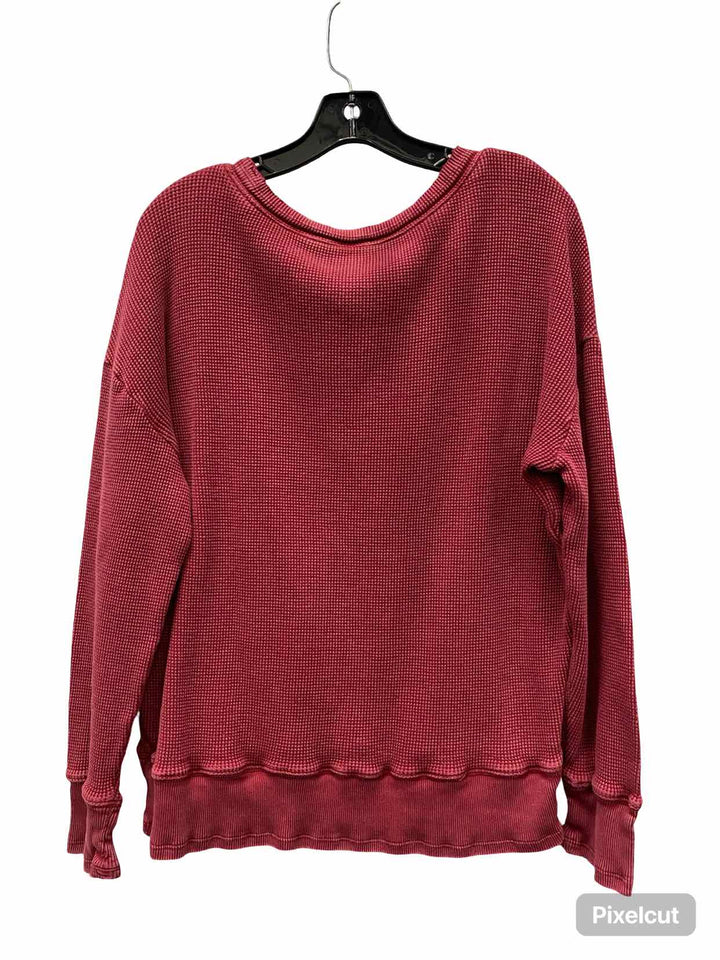Natural Reflections Size M Red Sweater