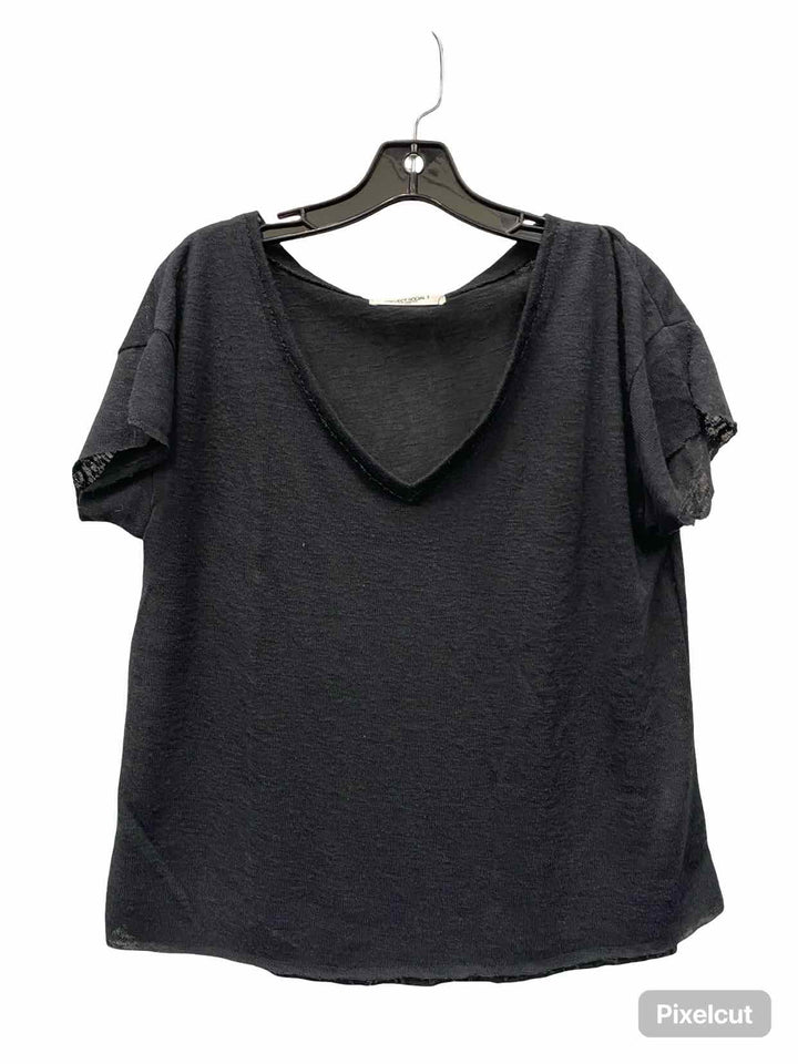 Project Social T Size S Black Short Sleeve Shirts