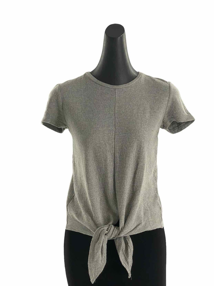 MadeWell Size XS Grey Short Sleeve Shirts