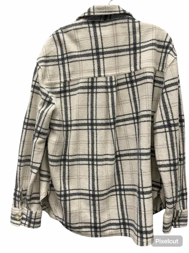 American Eagle Size M White Grey Plaid Long Sleeve Shirts