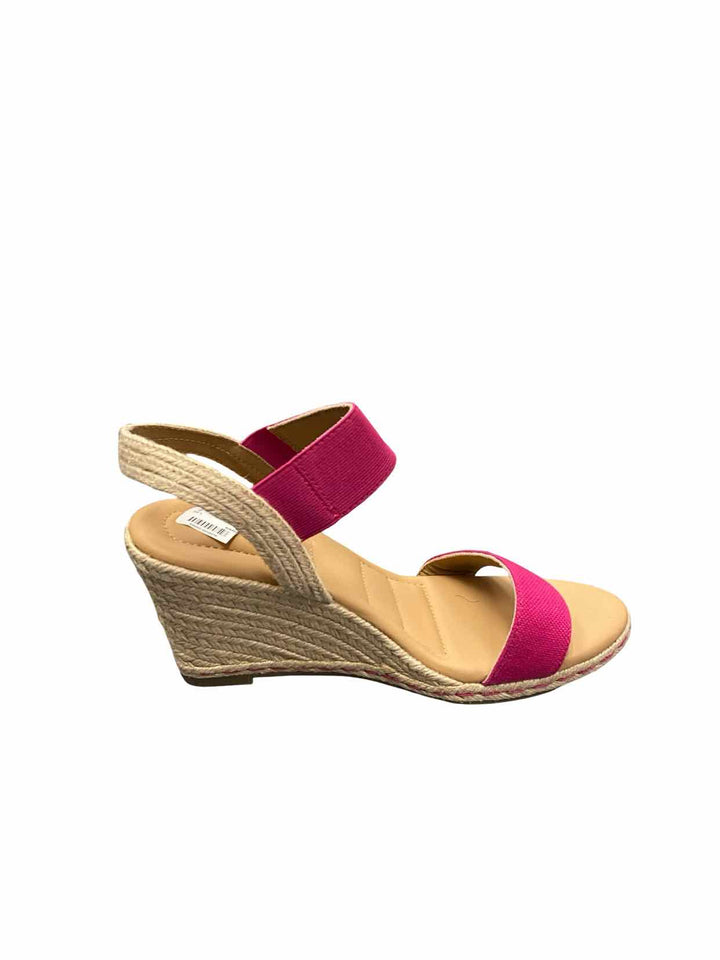 Me Too Shoe Size 9.5 Pink NWOT Heels