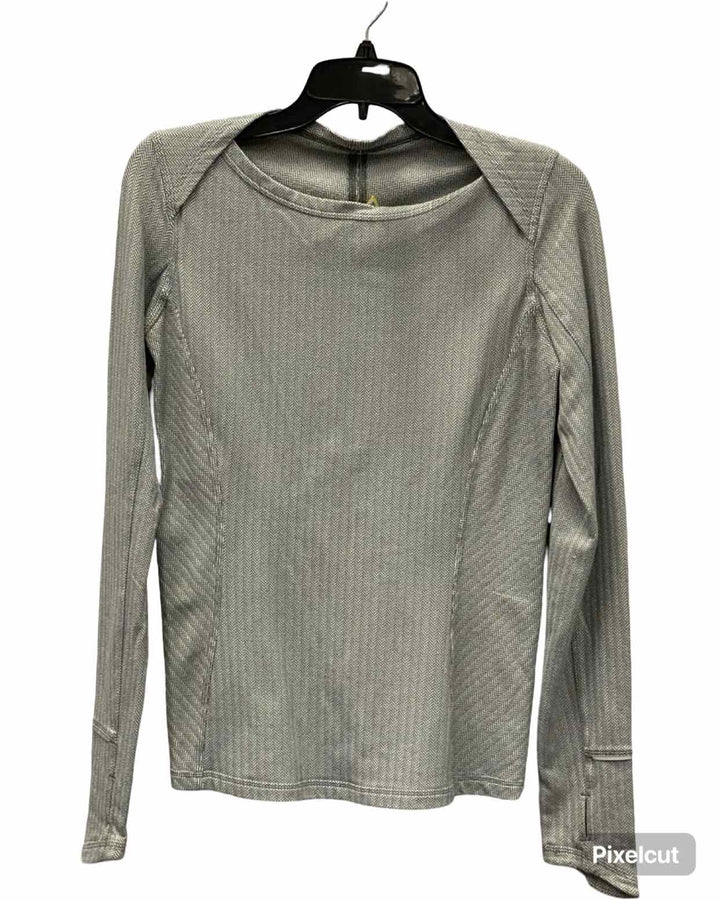 Lululemon Size 8 Grey Athletic Long Sleeve