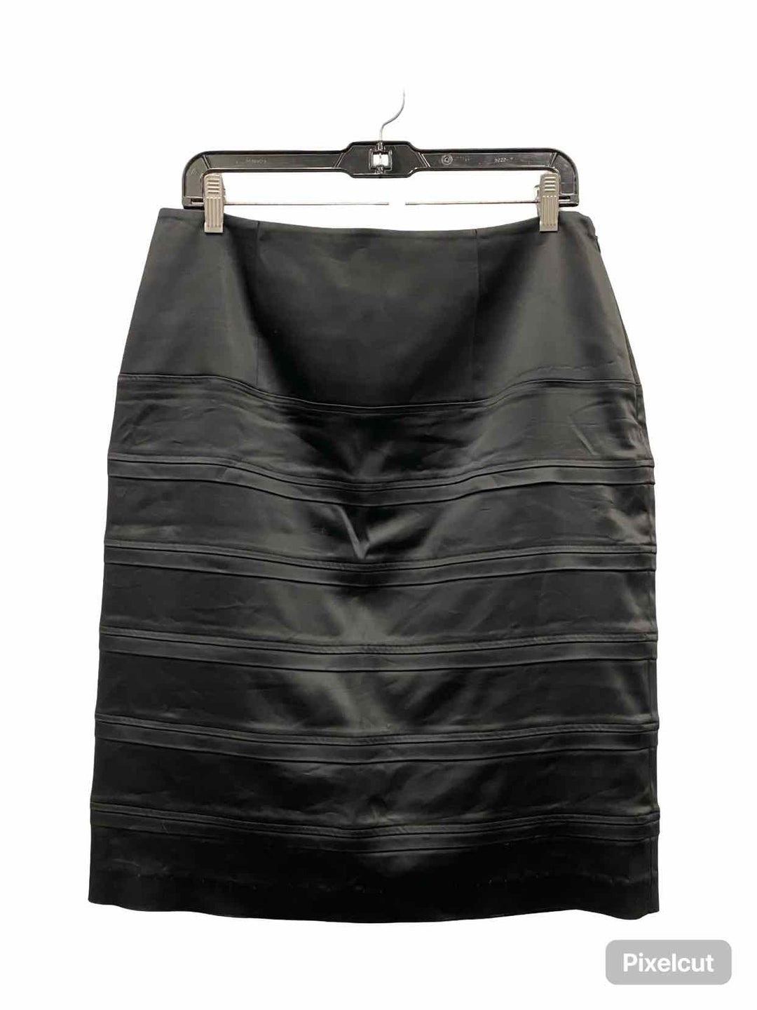 Calvin Klein Size L Black Skirt