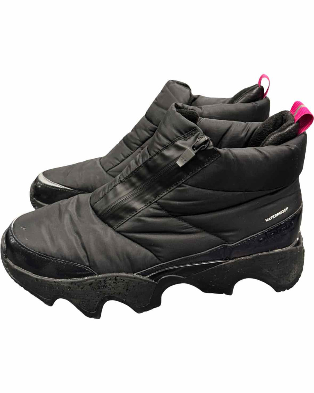 Sorel Shoe Size 11 Black Waterproof Kinetic Puffy Zip Boots(Ankle)