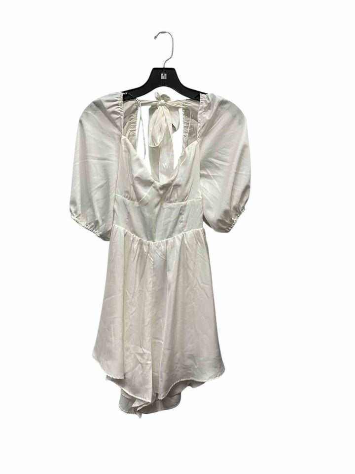 Petal + Pup Size 8 White Dress