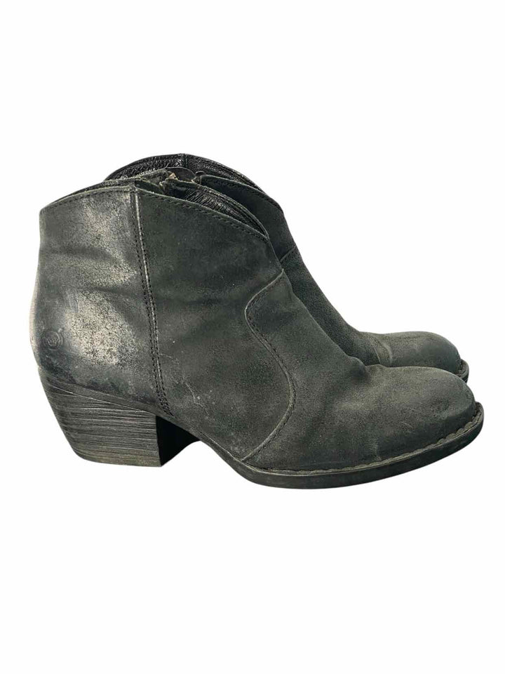 Born Shoe Size 8 Black Boots(Ankle)