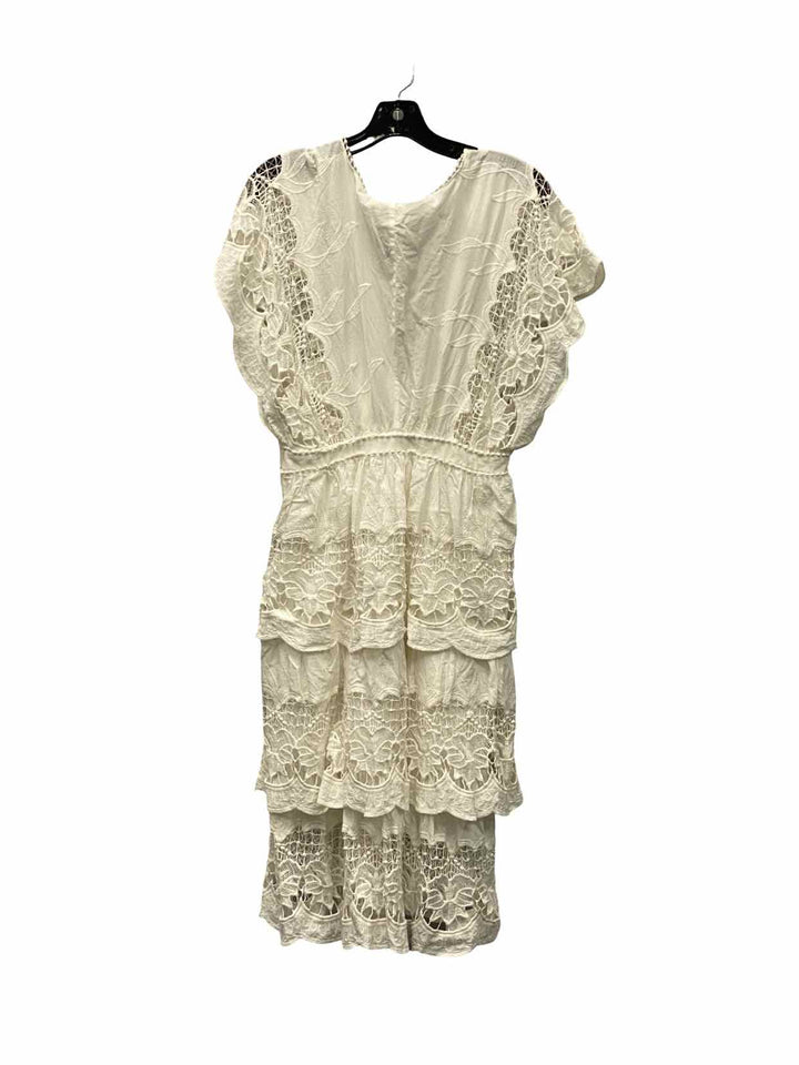 Farm Size M White 100% cotton Dress