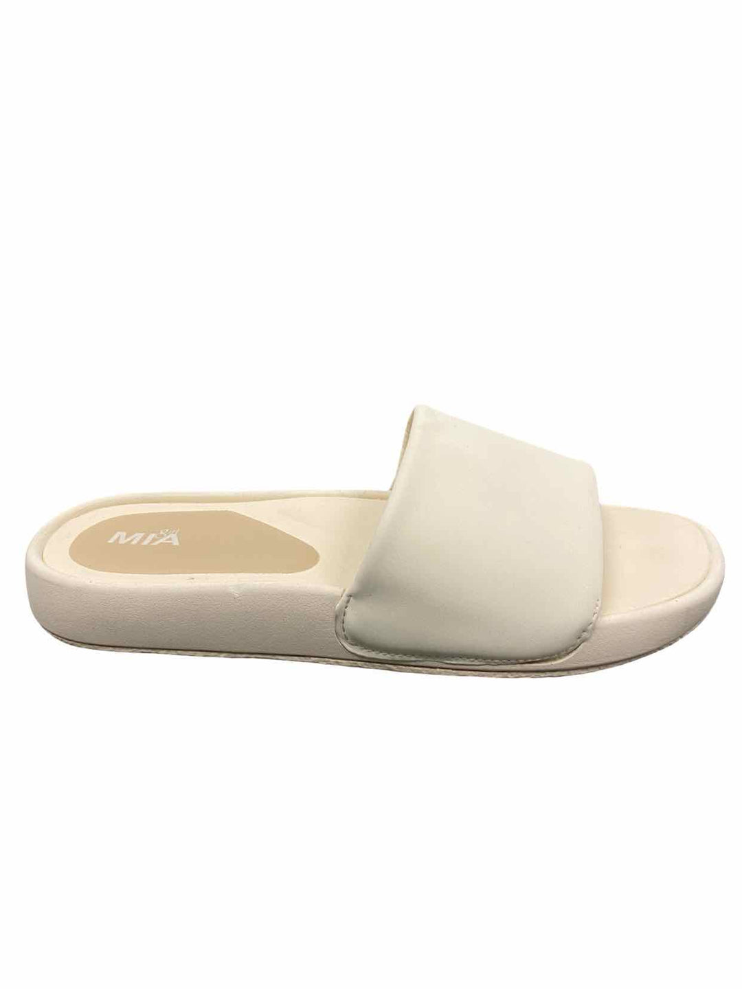 Mia Shoe Size 9 Cream Slide Sandals