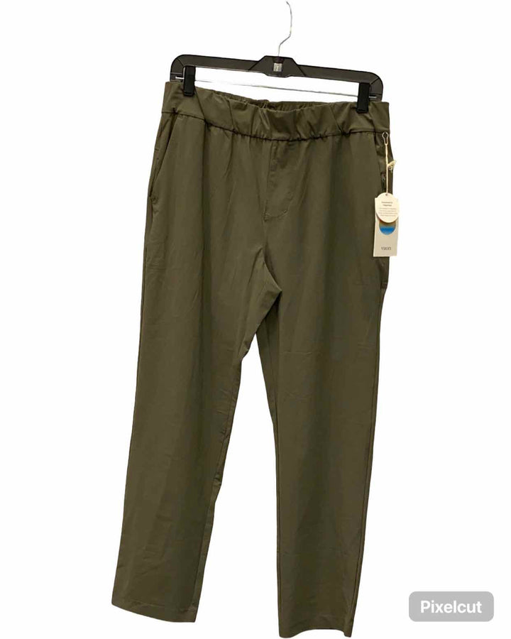 Vuori Size M Green Athletic Pants