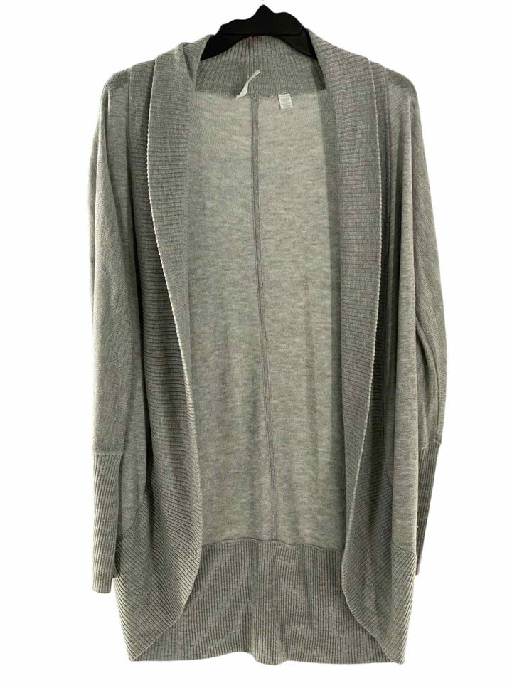 RD Style Size M Grey Sweater