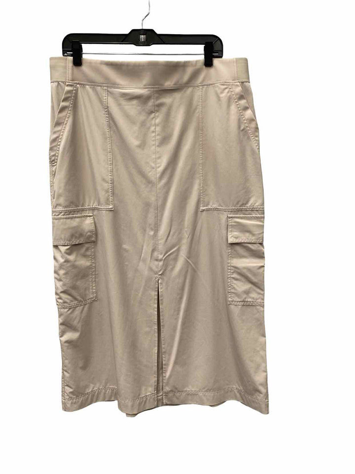 Athleta Size 16 Beige Skirt